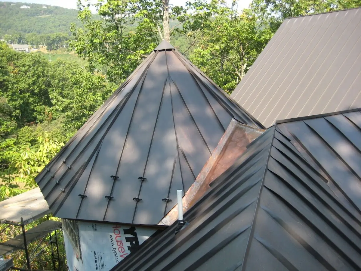 Professional Shingle Replacement & Repair by Craftsman Roofing in Downtown Sparks